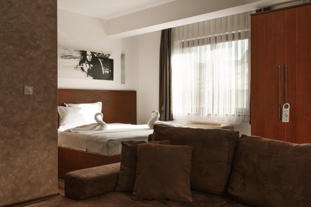 Hotel Centrum Prizren Kültér fotó