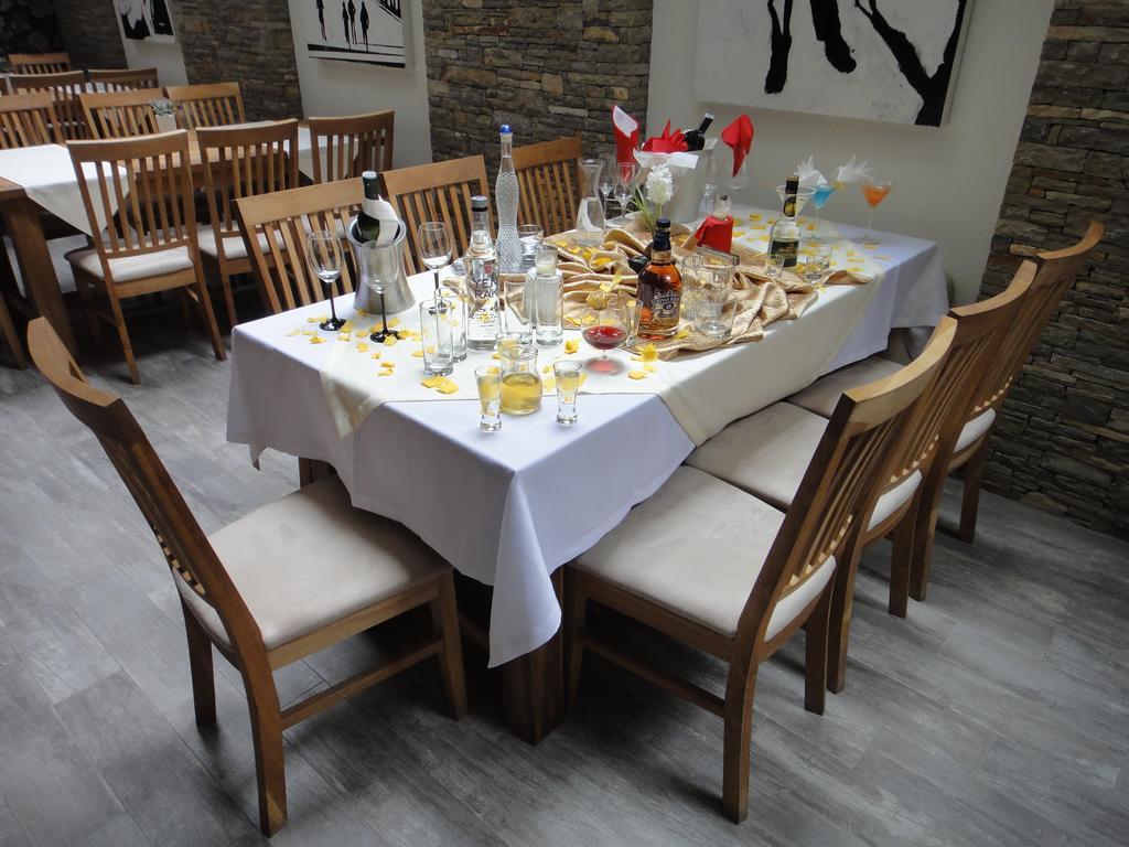 Hotel Centrum Prizren Kültér fotó