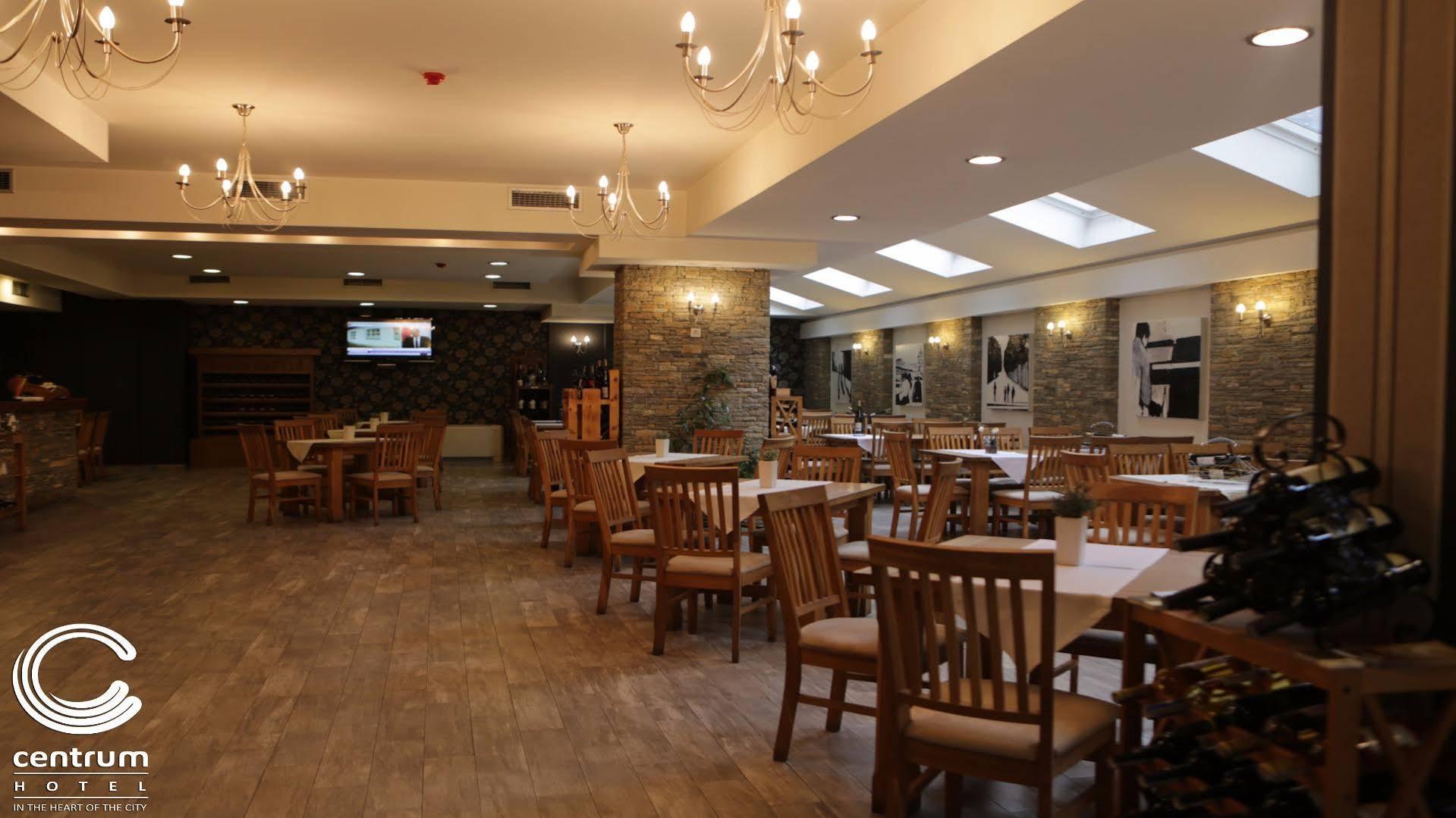 Hotel Centrum Prizren Kültér fotó
